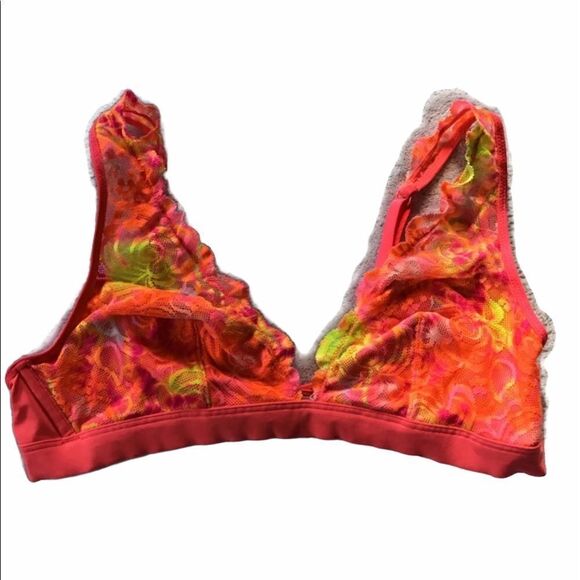PINK Victoria’s Secret Floral Lace Plunge Bralette - Picture 1 of 6